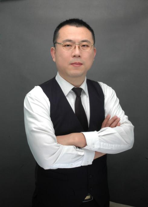 羅文-企業培訓師